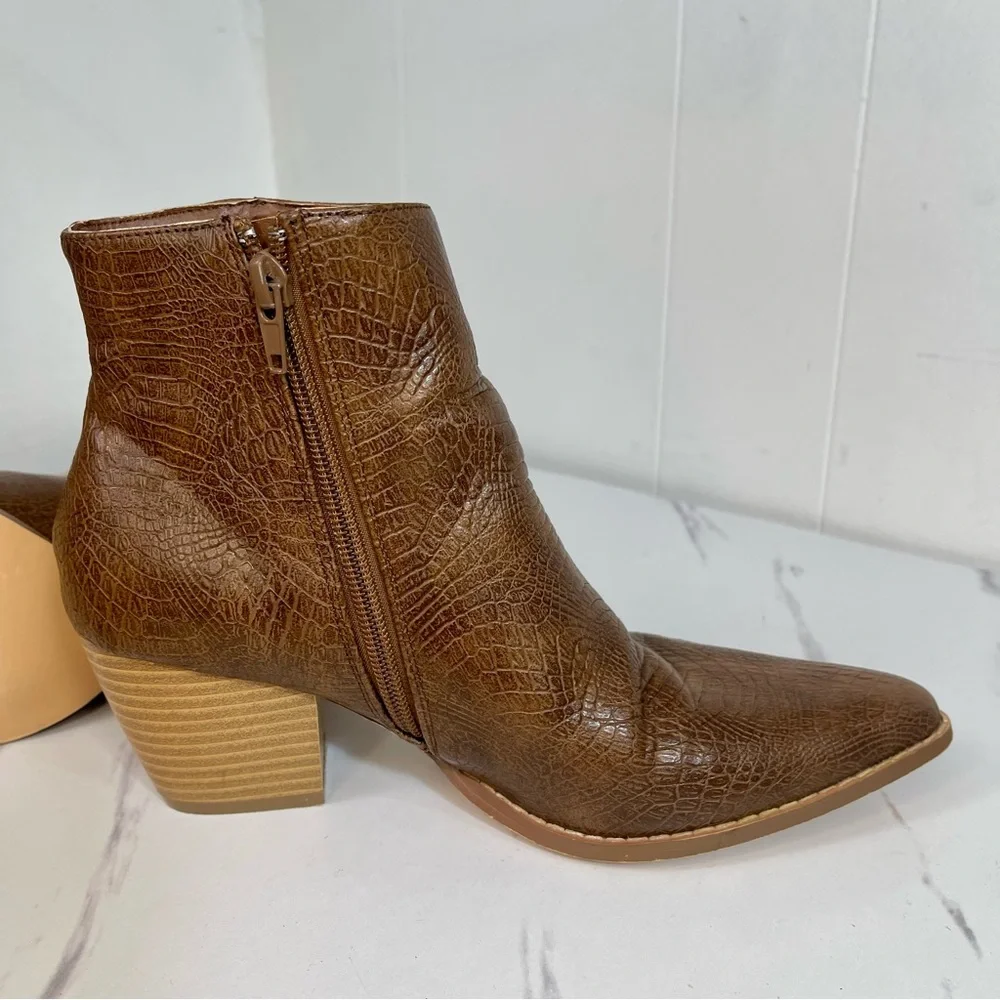 Free People Coconuts Matisse Going West Vegan Boot Sz 6.5M
